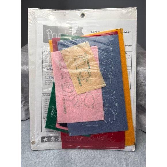 Pooh & Piglet Pooh & Eeyore 3" x 3" Set 4 Felt Appliqué Ornaments Kit Bucilla Di - Picture 7 of 16